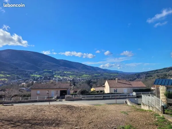 Terrain constructible