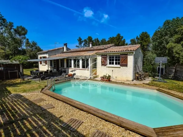 A VENDRE FLAYOSC en campagne villa avec studio indépendant
