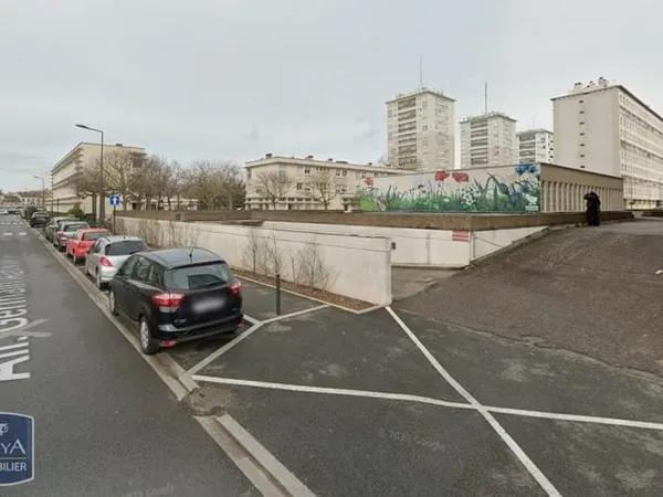 Stationnement Location Orléans   63€