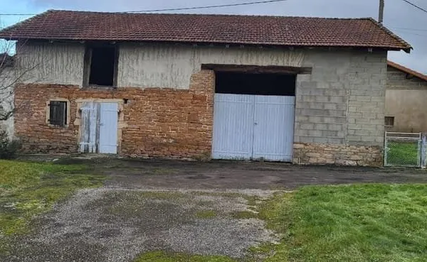 Local 2 pièces 88 m²