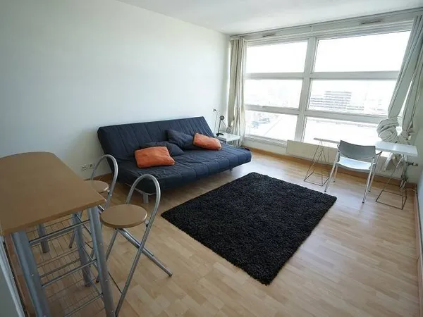 Studio 1 pièce 27 m²
