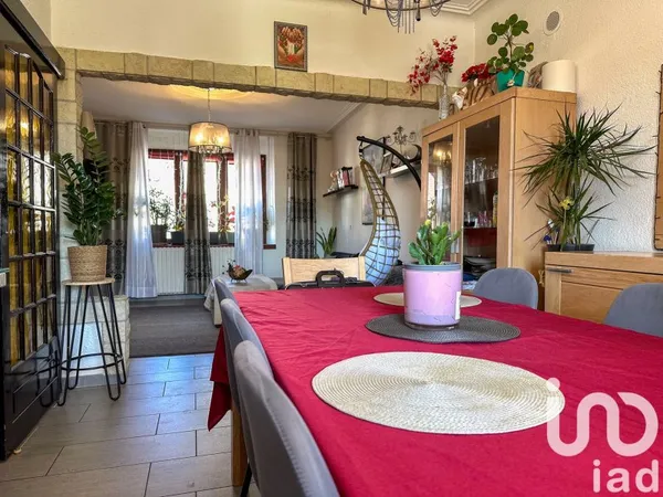Maison 8 pièces 147 m²