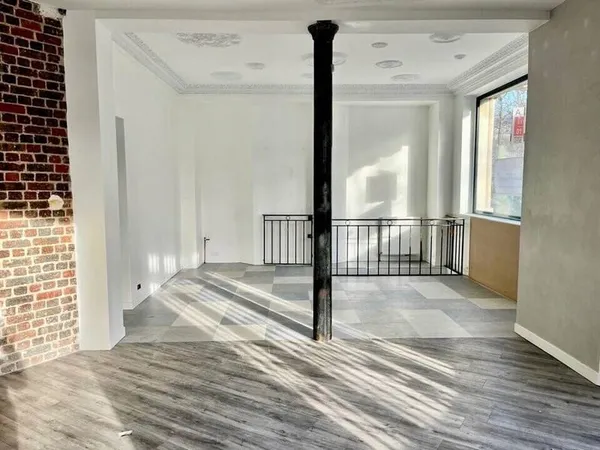 Bureaux 98 m²
