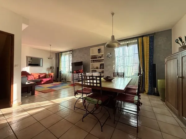 La Monta, maison de 183 m2 sur 144 m2 de terrain