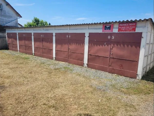 Box à louer - 15m2