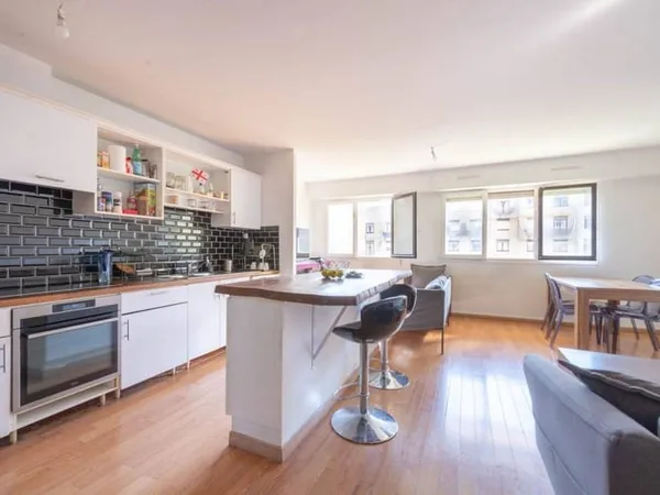 Appartement 3 pièces 74 m²