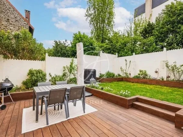 Maison 6 pièces 117 m²
