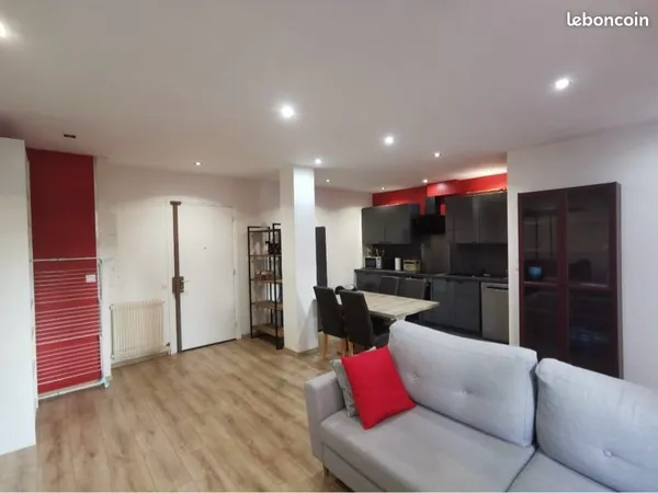 T2 meublé Villeurbanne République disponible de suite