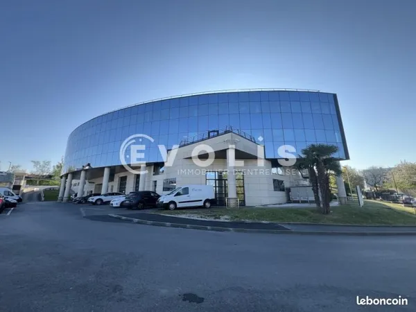 Bureau 172 m²