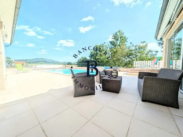 Maison 7 pièces 163 m²