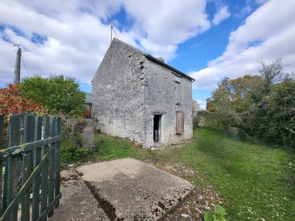 Maison en pierre à rénover