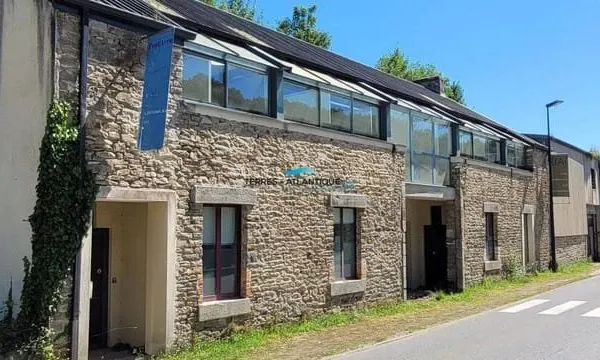 Immeuble 1200 m²