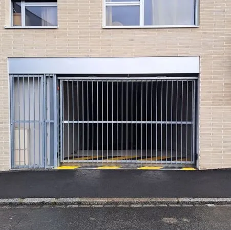 Parking 30 m²