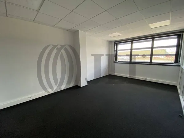 Bureau 110 m²