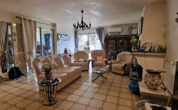 Immeuble 290 m²