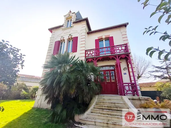 Maison 7 pièce(s) 167 m2