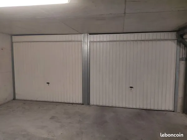 Garage les hauts de séptémes