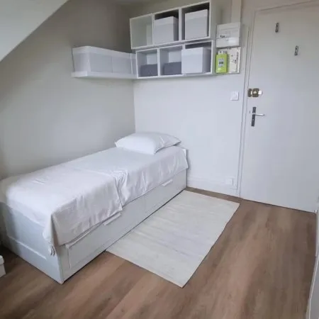 Studio 1 pièce 10 m²
