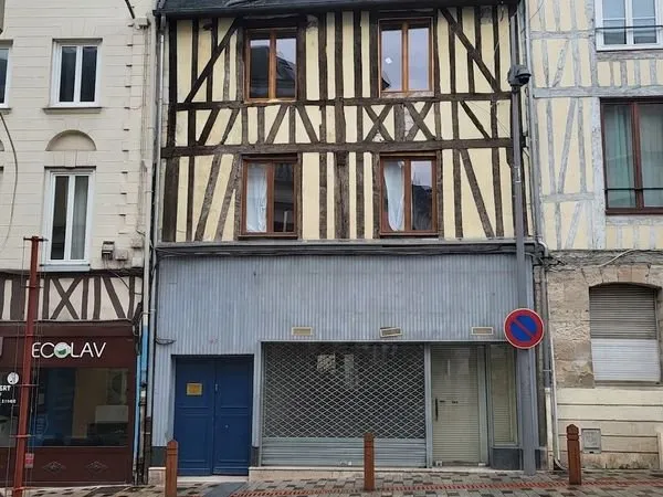 Local commercial rue Beauvoisine