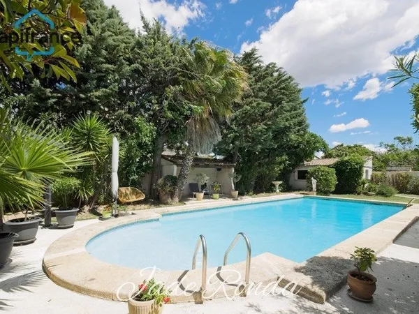 À vendre - Maison de 291m² à Marignane - Opportunité rare pour investisseur ou promoteur