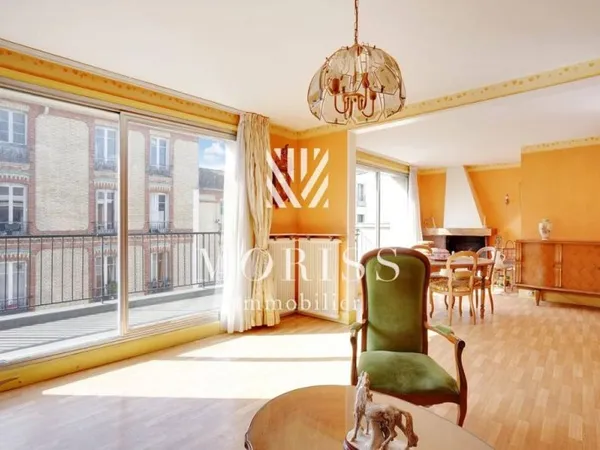 Appartement 7 pièces 153 m²