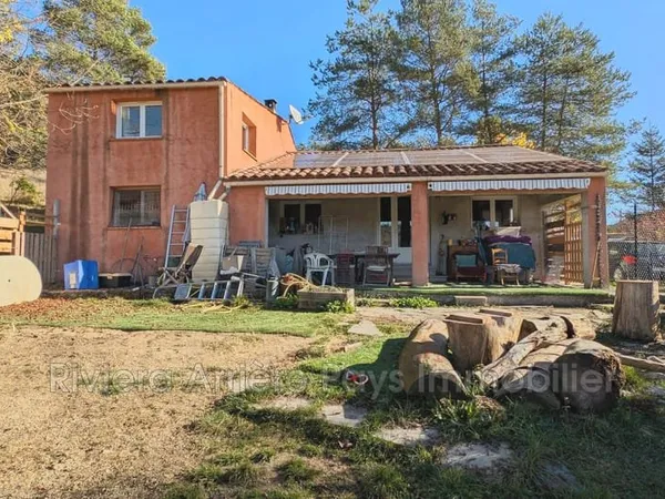 Maison 3 pièces 97 m²