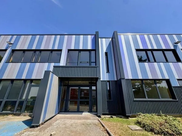 Bureaux 195 m²