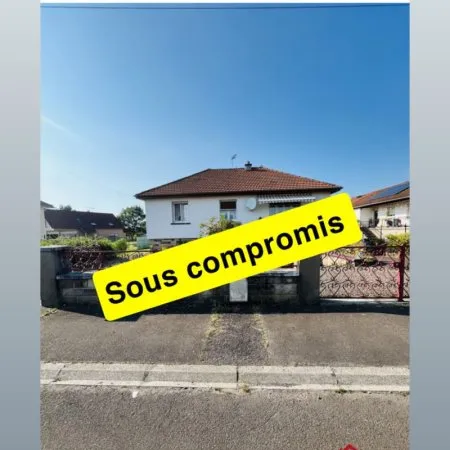 CHARMANTE MAISON SUR SOUS SOL 80 M2 10 ARES