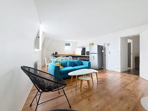Place Saint-Silain Centre historique -Appartement T4 de 79 m² avec 3 chambres