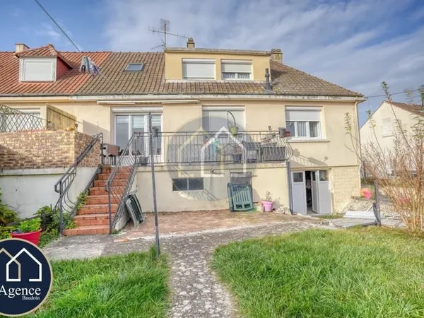 Jolie maison familiale au coeur de Maintenon - 5 min à pied de la gare