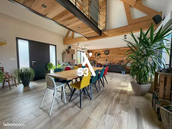 Maison 6 pièces 192 m²