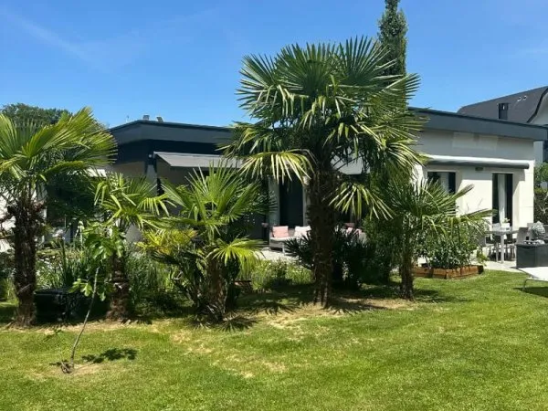Bois guillaume Maison moderne toit plat 150m² plein pied jardin 750m² garage 3 chambres suite parent