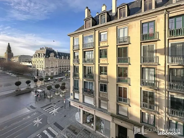 Studio 1 pièce 15 m²