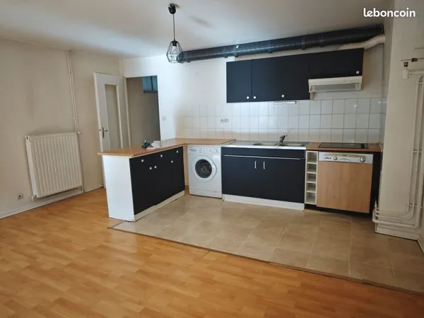 F2 de 55m² Epinal centre avec jardin en terrasses