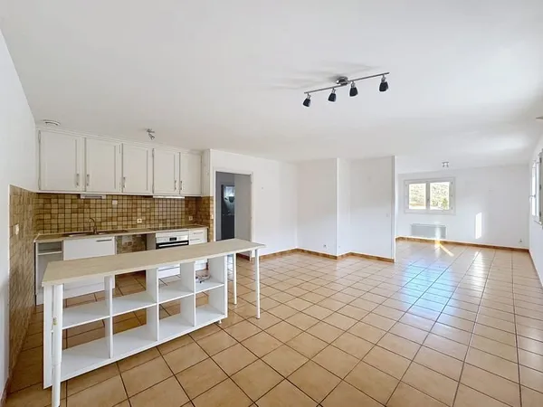 Appartement Location Champeix 3p 85m² 570€