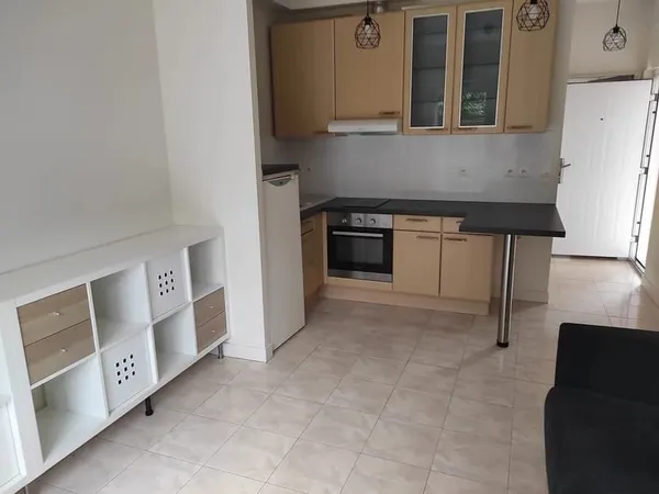 AULNAY SOUS BOIS T2 30 m² PROCHE CANAL