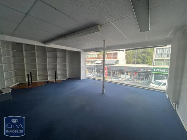 Local commercial 100 m²