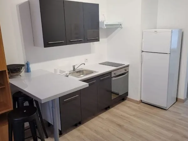 Studio 1 pièce 24 m²