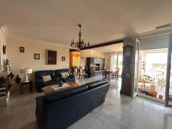Appartement T4 dans maison de caractère