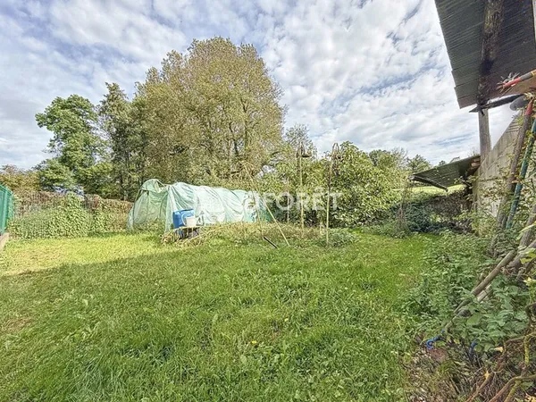 Terrain 1068 m²
