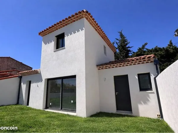 Maison neuve à étage T4, Mallemort