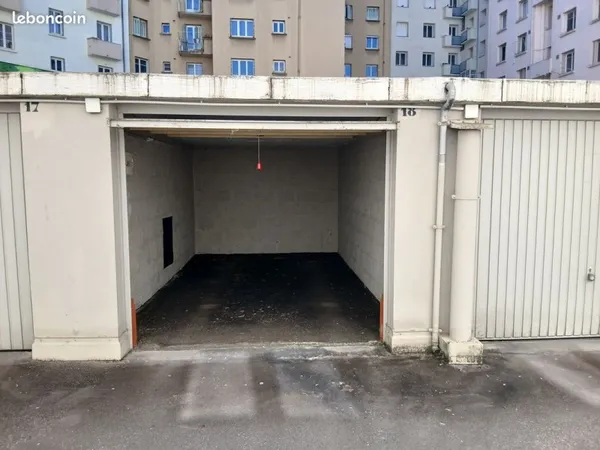 Loue box \ garage