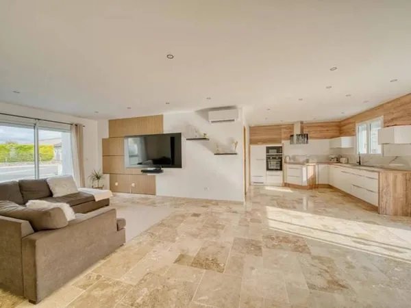 Maison de plain-pied 4 pièces 105 m²