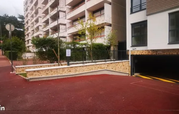 Parking Chaville Rive droite
