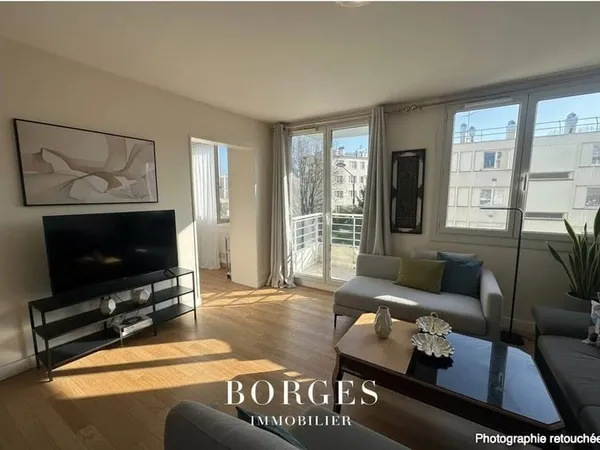 Appartement 4 pièces 77 m²