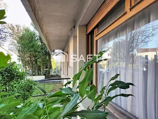 Maison 10 pièces 227 m²
