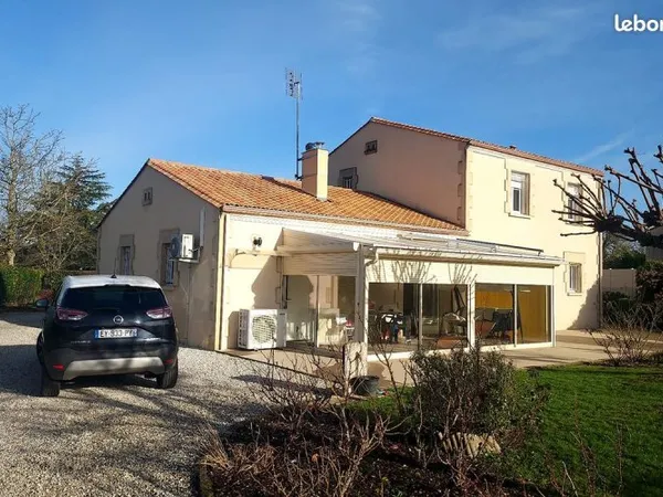 Maison 165m2, 6 pièces à Anais