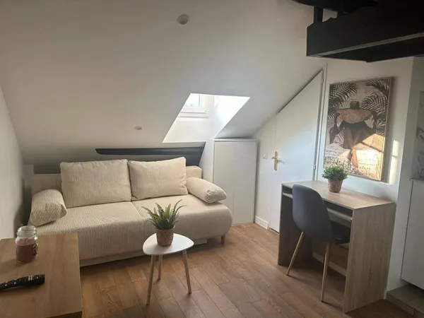Studio 1 pièce 16 m²