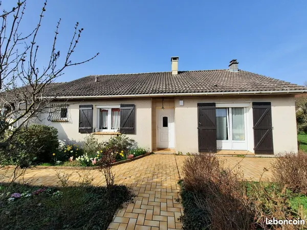 Maison familiale individuelle de plain pied sans travaux, au calme proche de Dijon