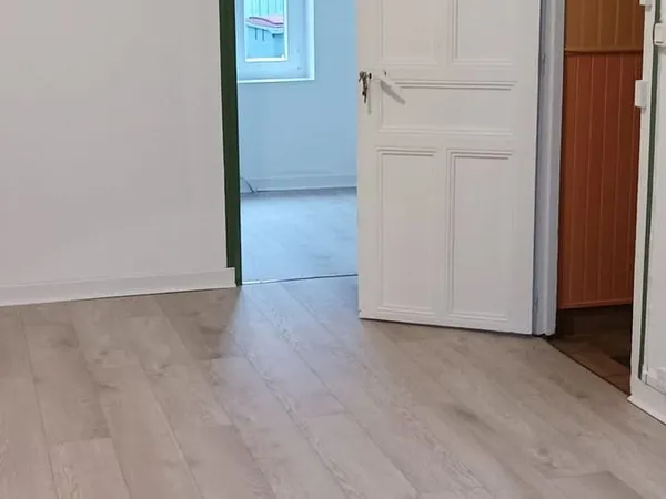 Immeuble 4 pièces 96 m²